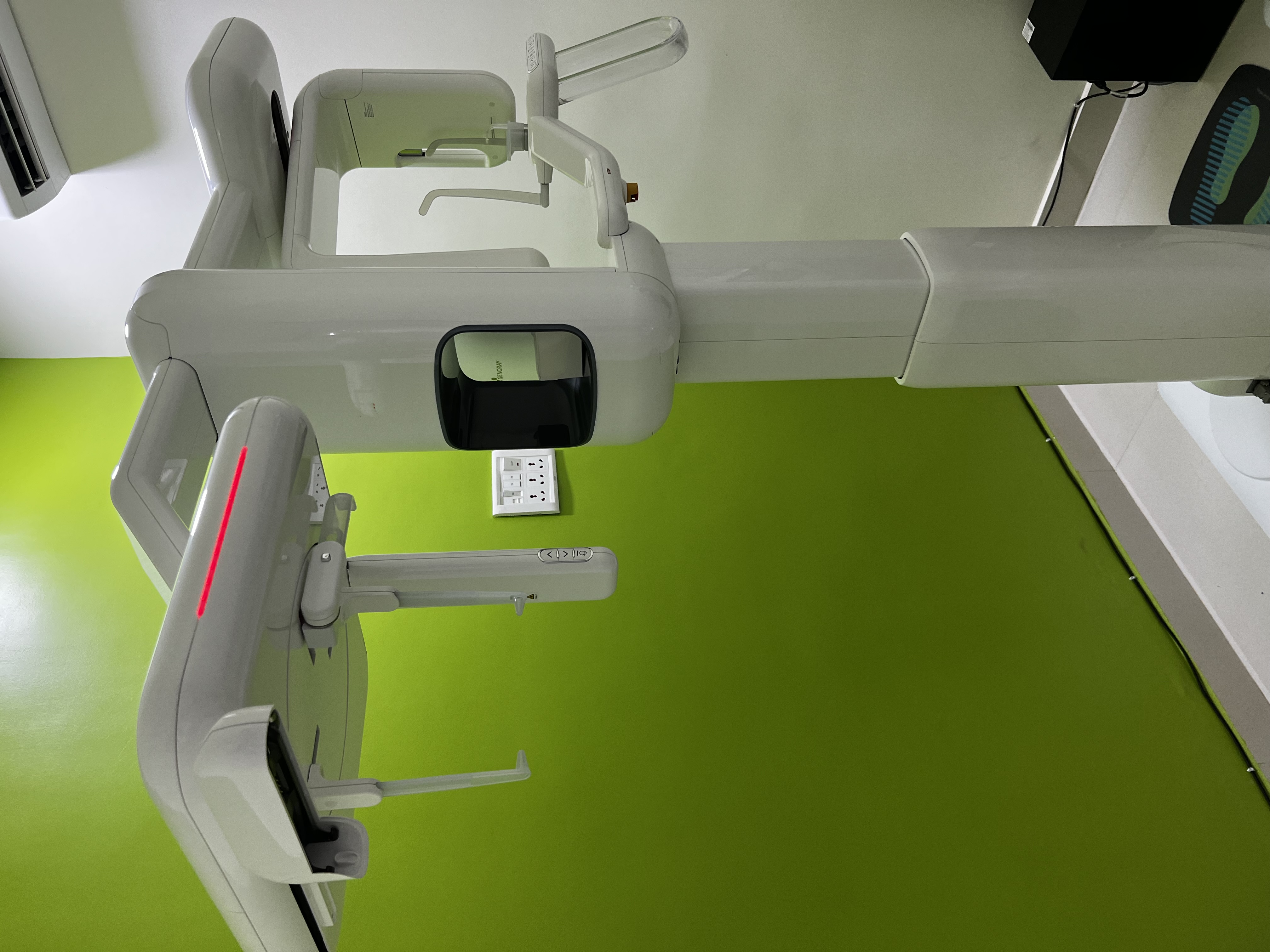 OPG AND LAT CEPH Machine